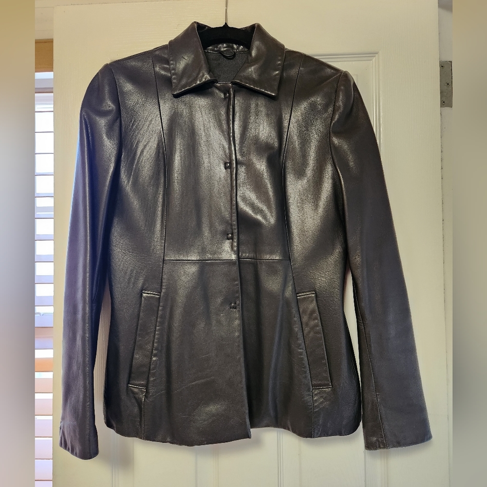 Winlit genuine leather, black, size small.